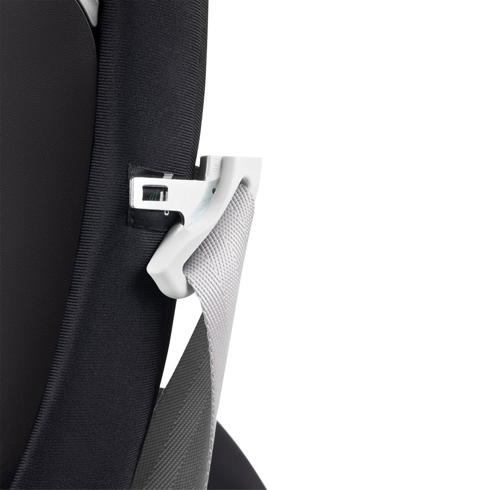 Silla Auto Convertible Eternis S Lavastone Black