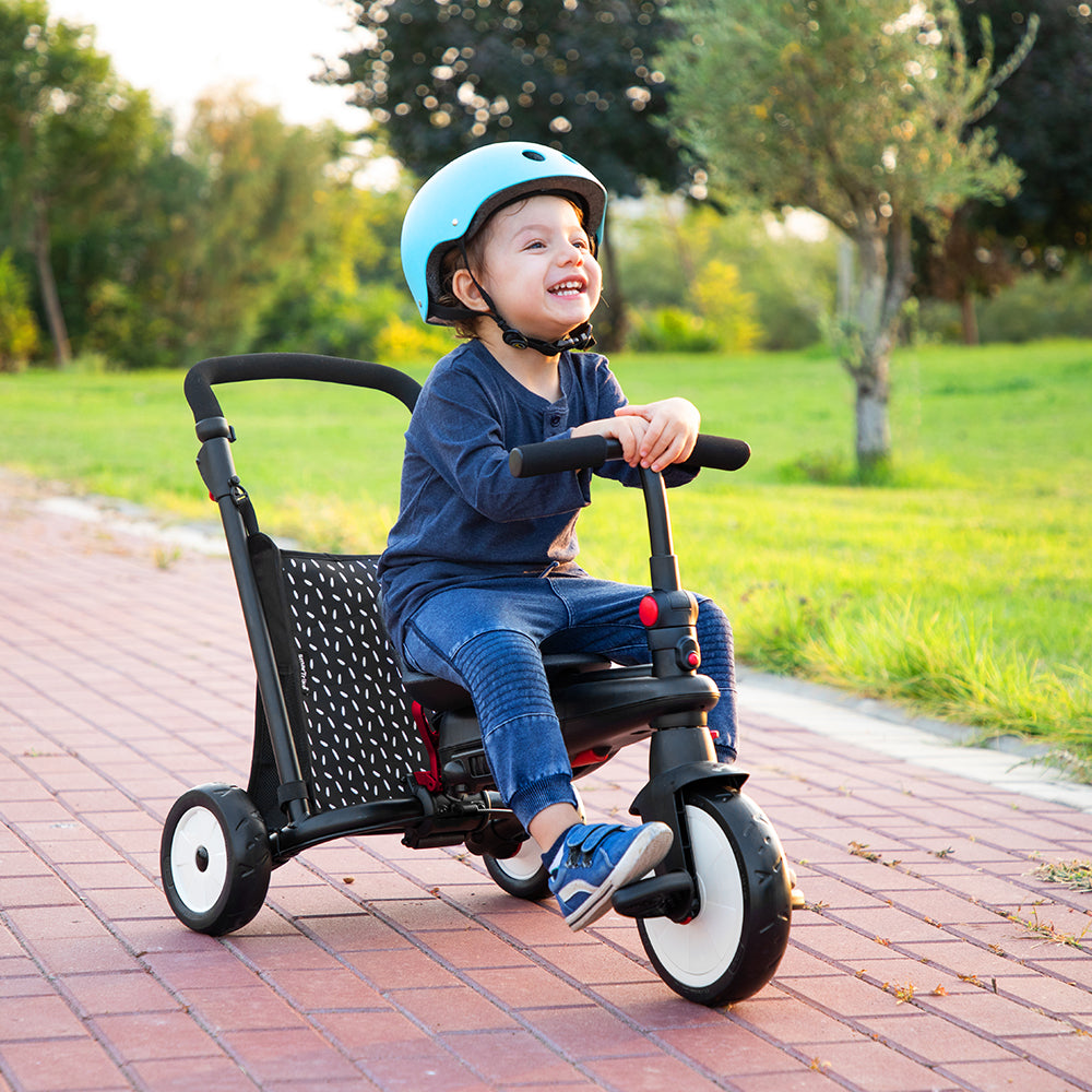 Triciclo Smartrike STR 5 Black & White